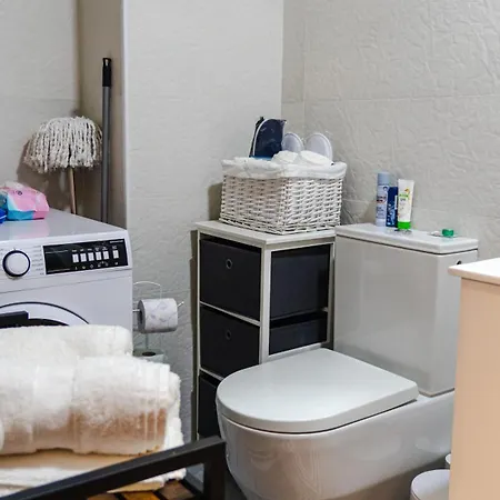 Lux Spot Apartment- Apartament *