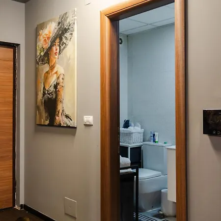 Lux Spot Apartment- * Skopje