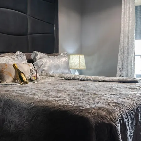 Lux Spot Apartment- Apartament