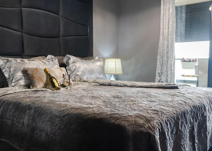 Lux Spot Apartment- Apartament